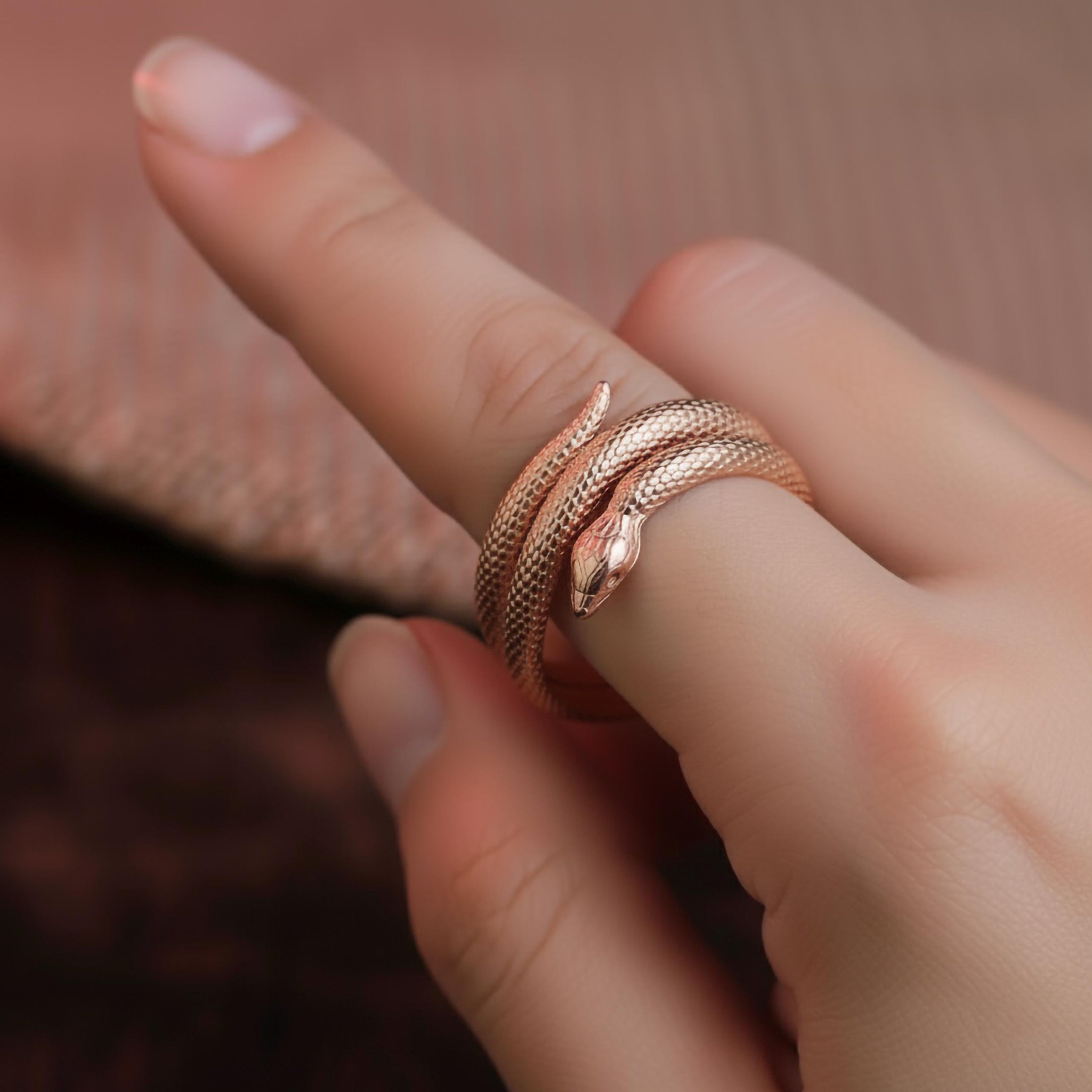 Twisting Snake Band