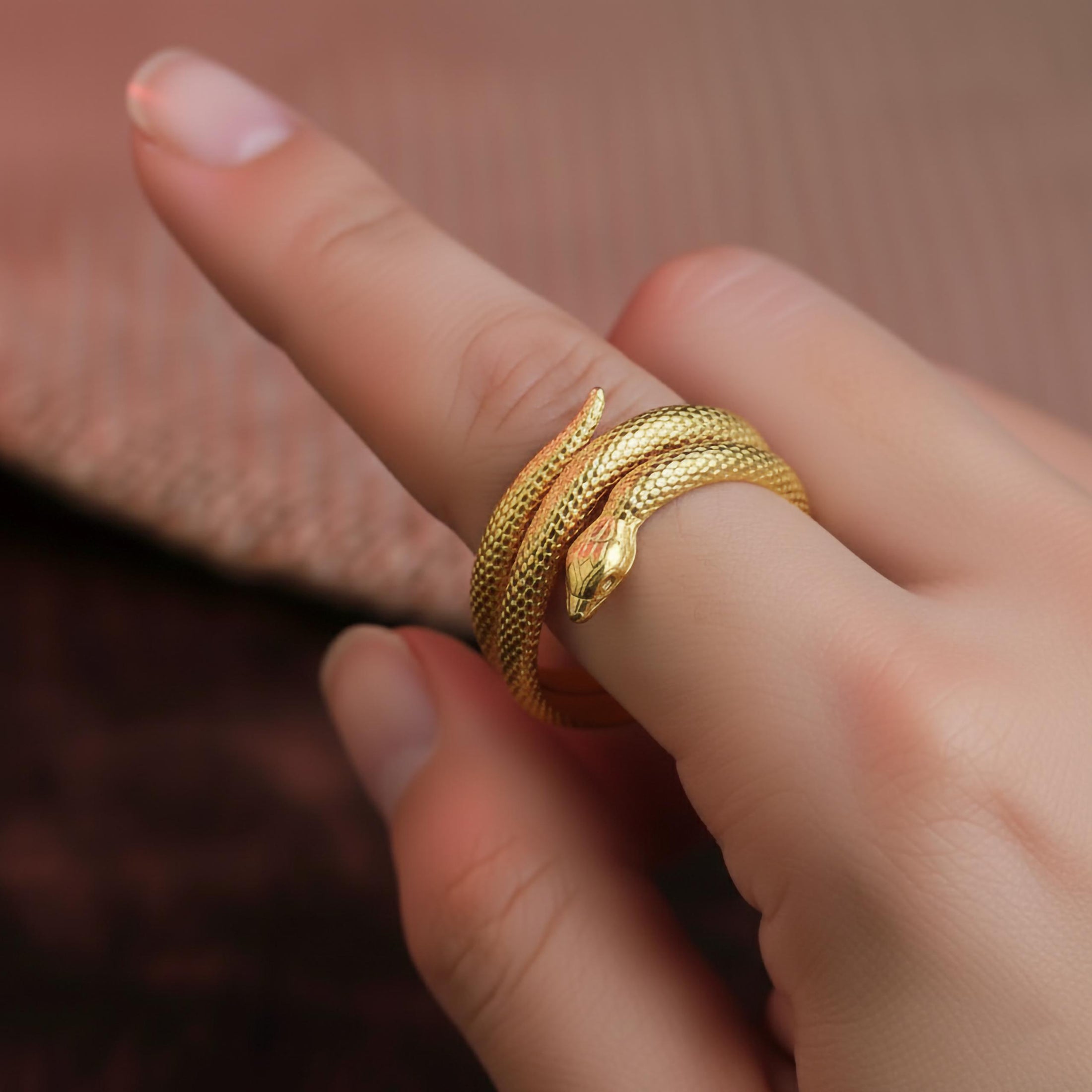 Twisting Snake Band