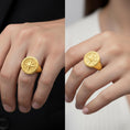 Bild in Galerie-Betrachter laden, Compass Ring
