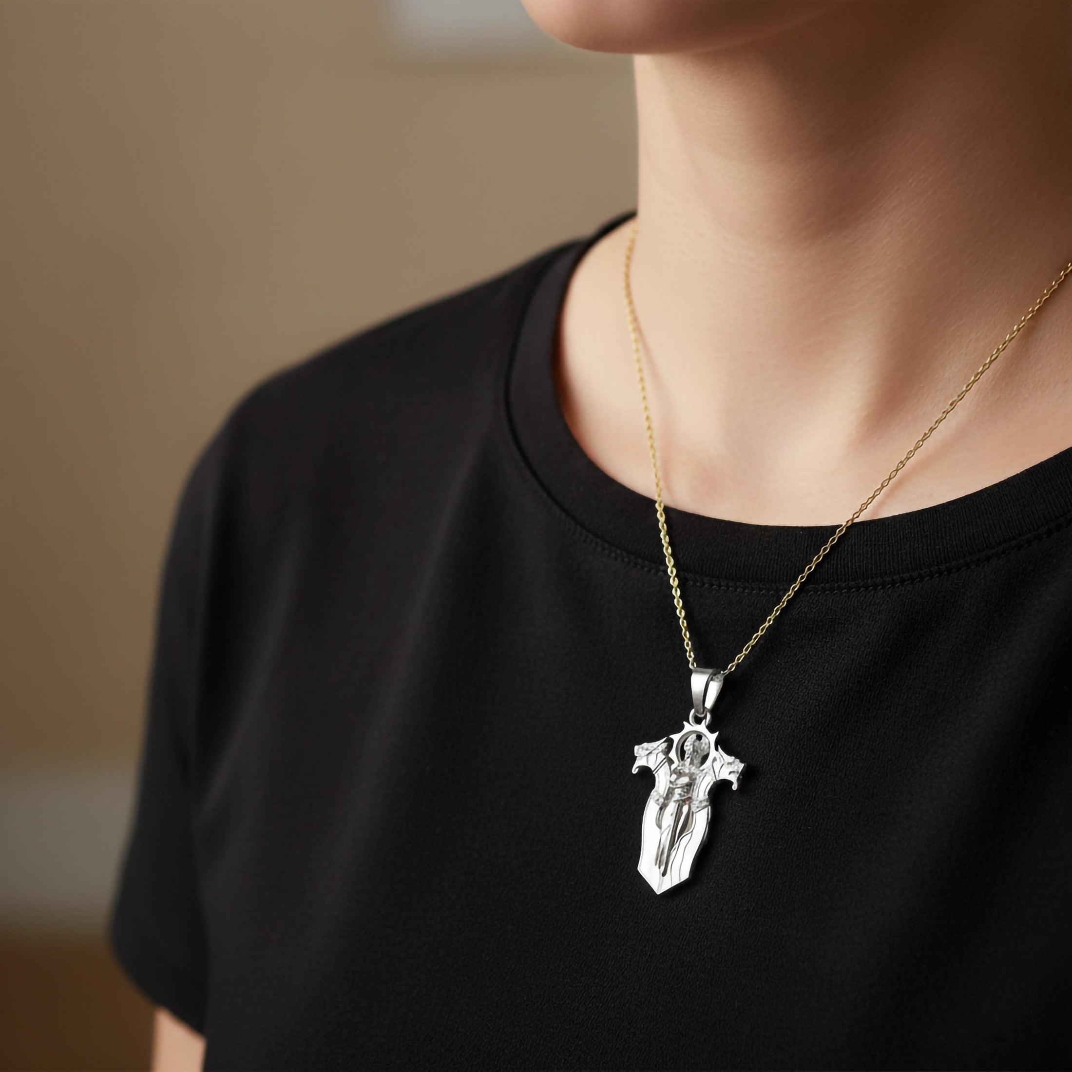 Gold Freya Pendant