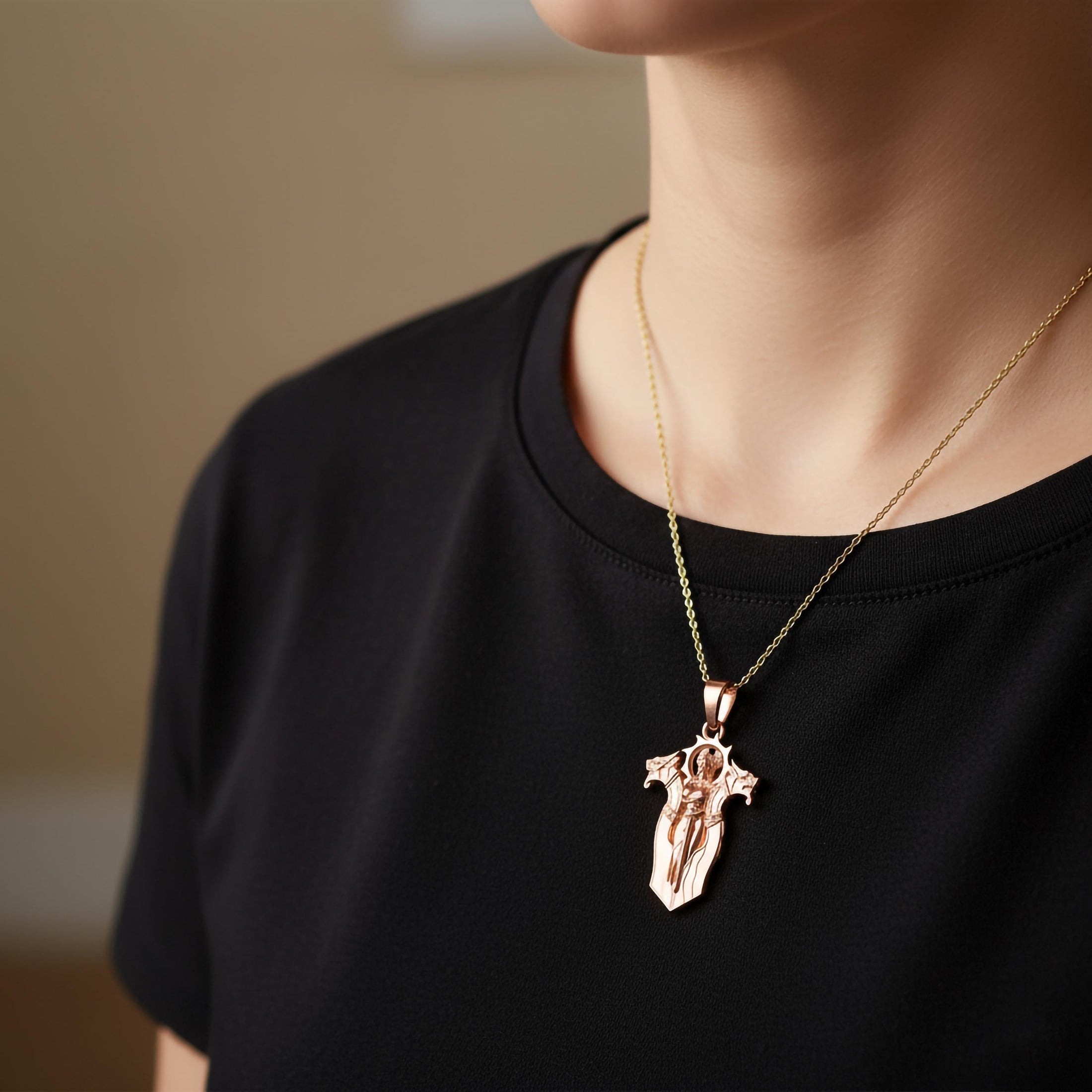 Gold Freya Pendant