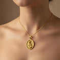 Load image into Gallery viewer, Personalized Fox Gift Pendant - Custom Engraved Fox Charm, Unique Wildlife Necklace, Tailored Nature-Inspired Animal Jewelry
