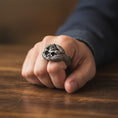 Bild in Galerie-Betrachter laden, Silver Masonic Skull Ring with Eagles - Freemason Symbolic Jewelry, Bold Skull and Eagle Band, Unique Men's Ring
