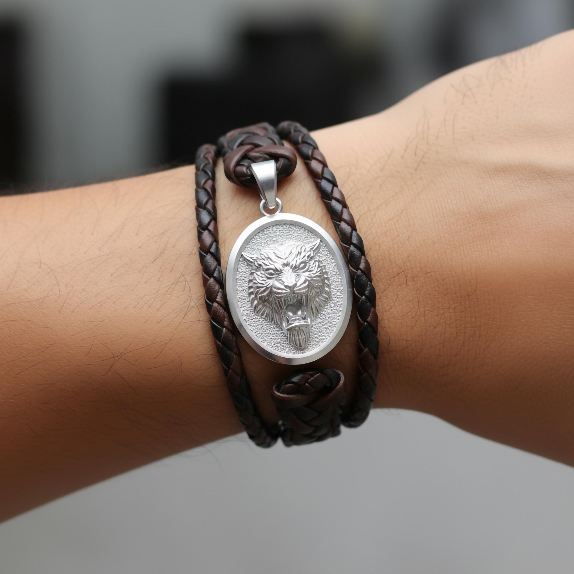 Gold Tiger Pendant - Engravable