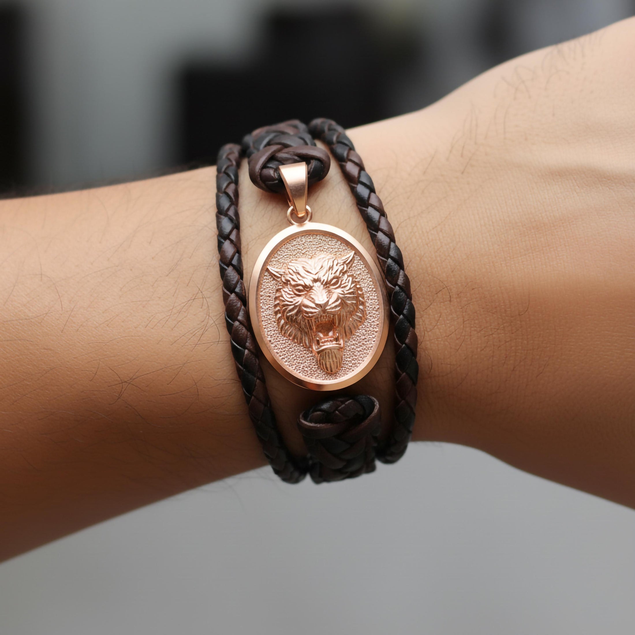 Gold Tiger Pendant - Engravable