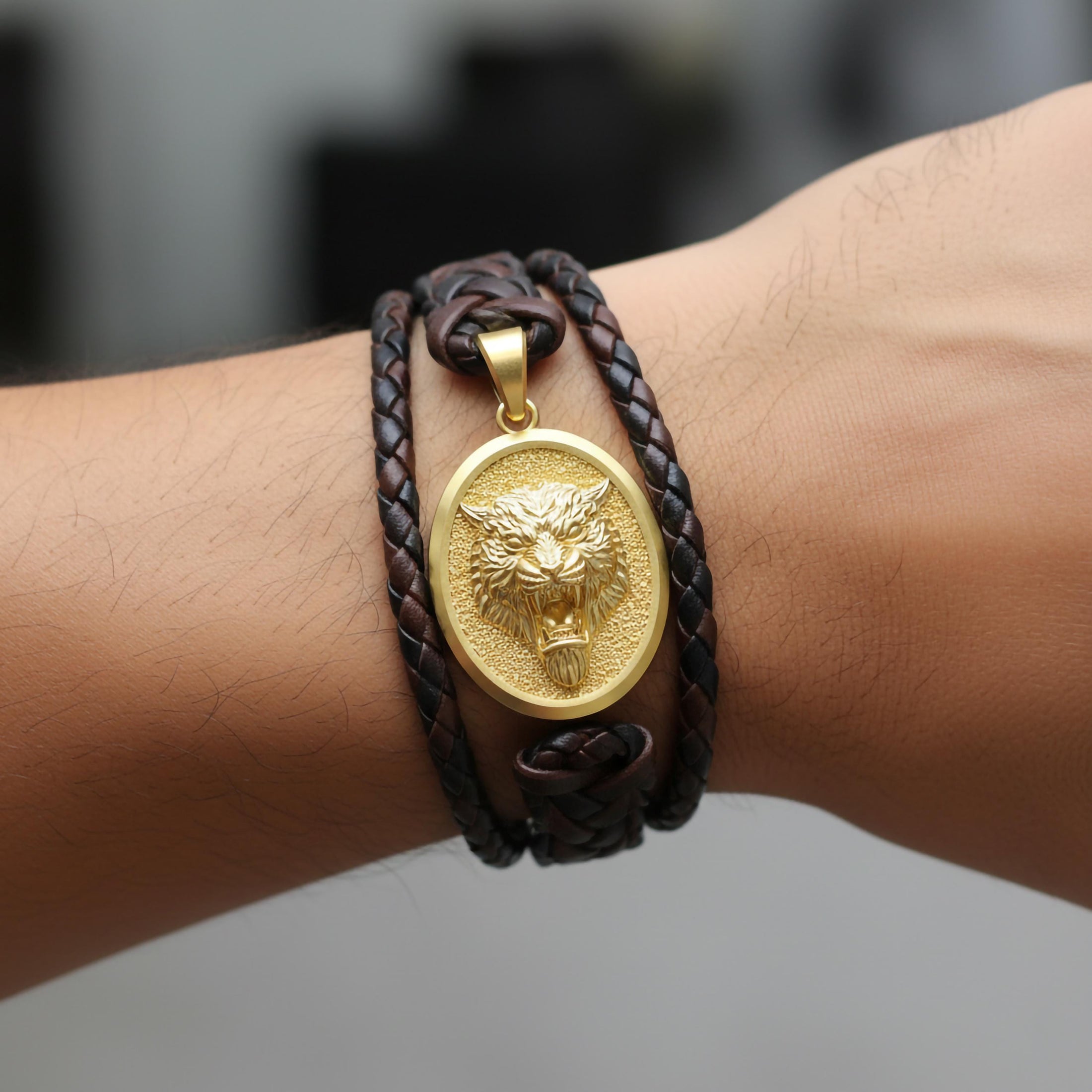 Gold Tiger Pendant - Engravable