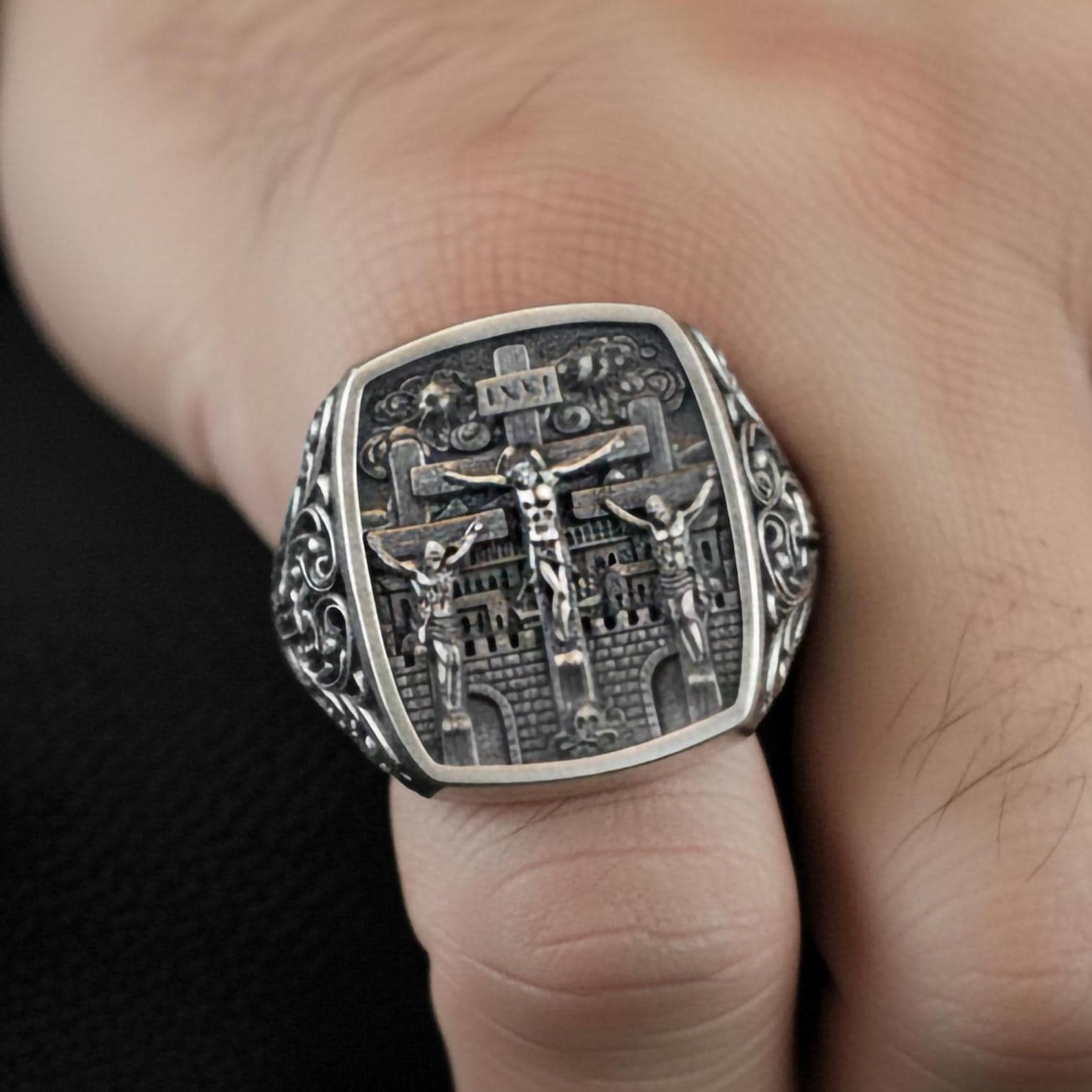 Crucifixion Ring – 925 Sterling Silver Jesus on Cross Band, Symbol of Faith, Redemption & Devotion Jewelry