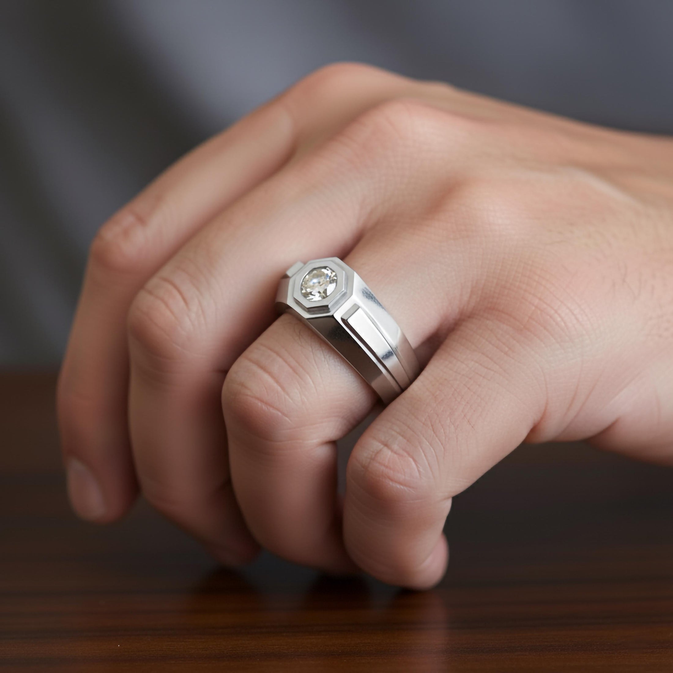 Hexagonal Single-Stone Signet Ring – 925 Silver or Gold, Modern Men’s Geometric Ring, Minimalist Statement Jewelry