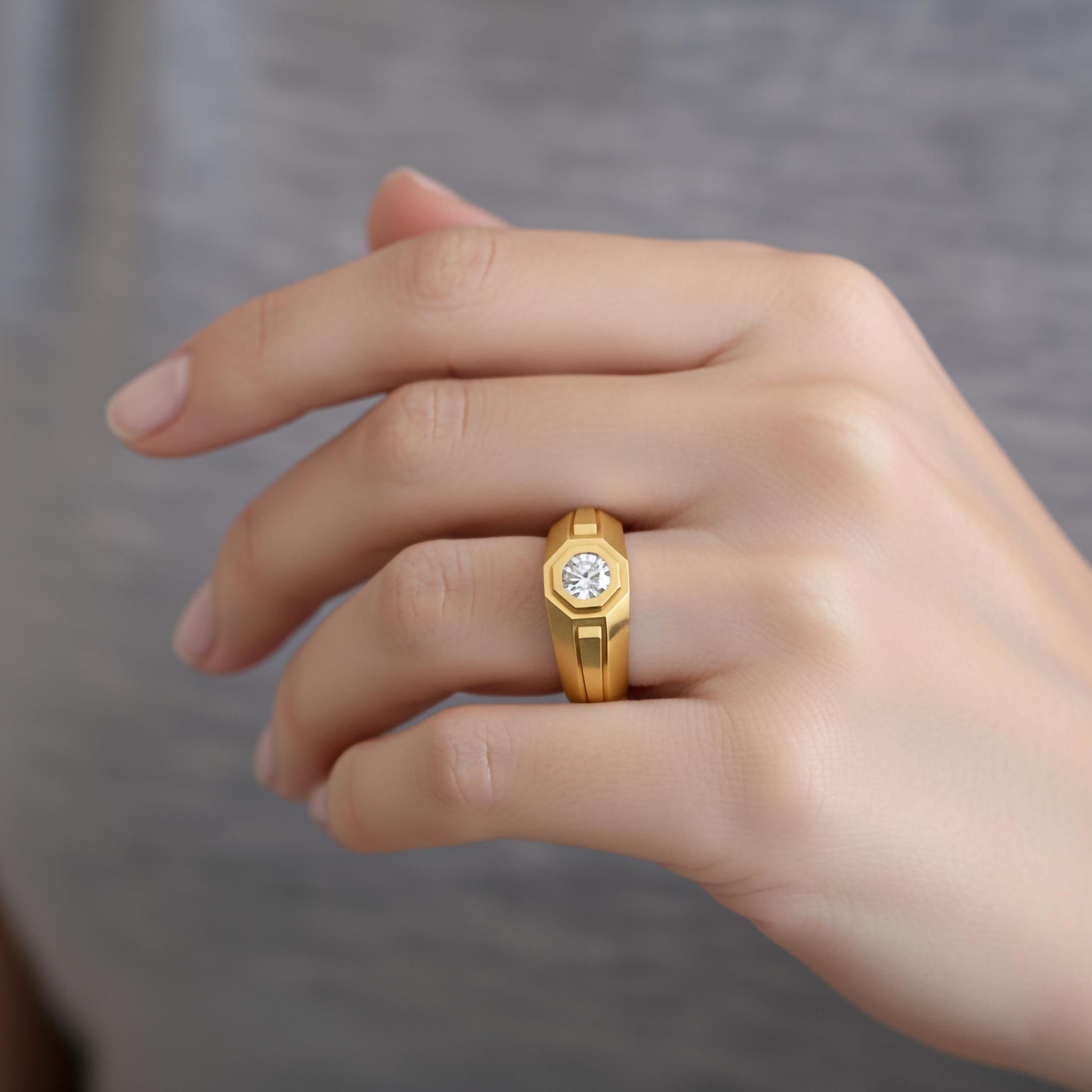 Hexagonal Single-Stone Signet Ring – 925 Silver or Gold, Modern Men’s Geometric Ring, Minimalist Statement Jewelry