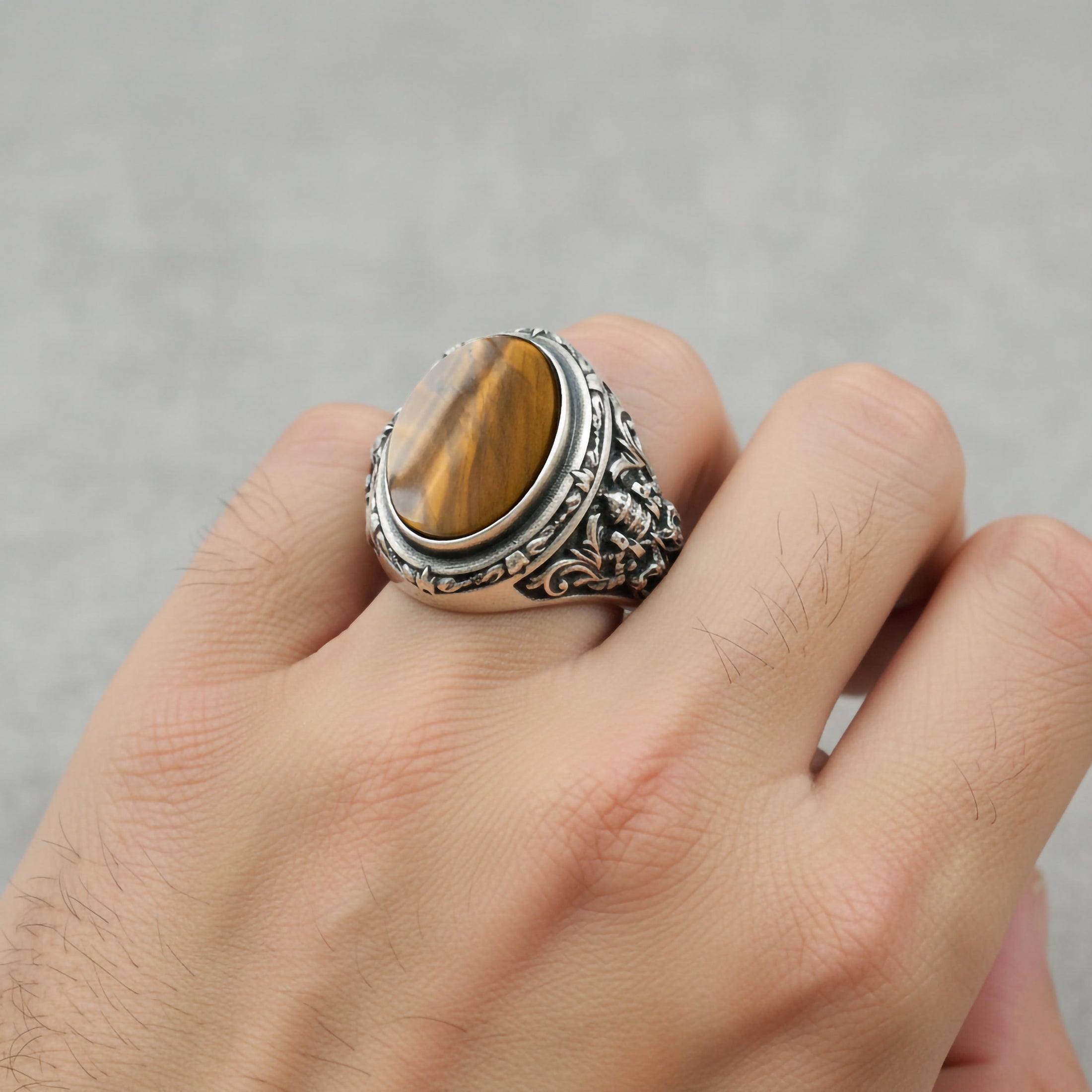 Oval Gemstone Ring – 925 Sterling Silver Men’s Vintage Ring with Onyx, Tiger’s Eye, Green Onyx & Red Garnet