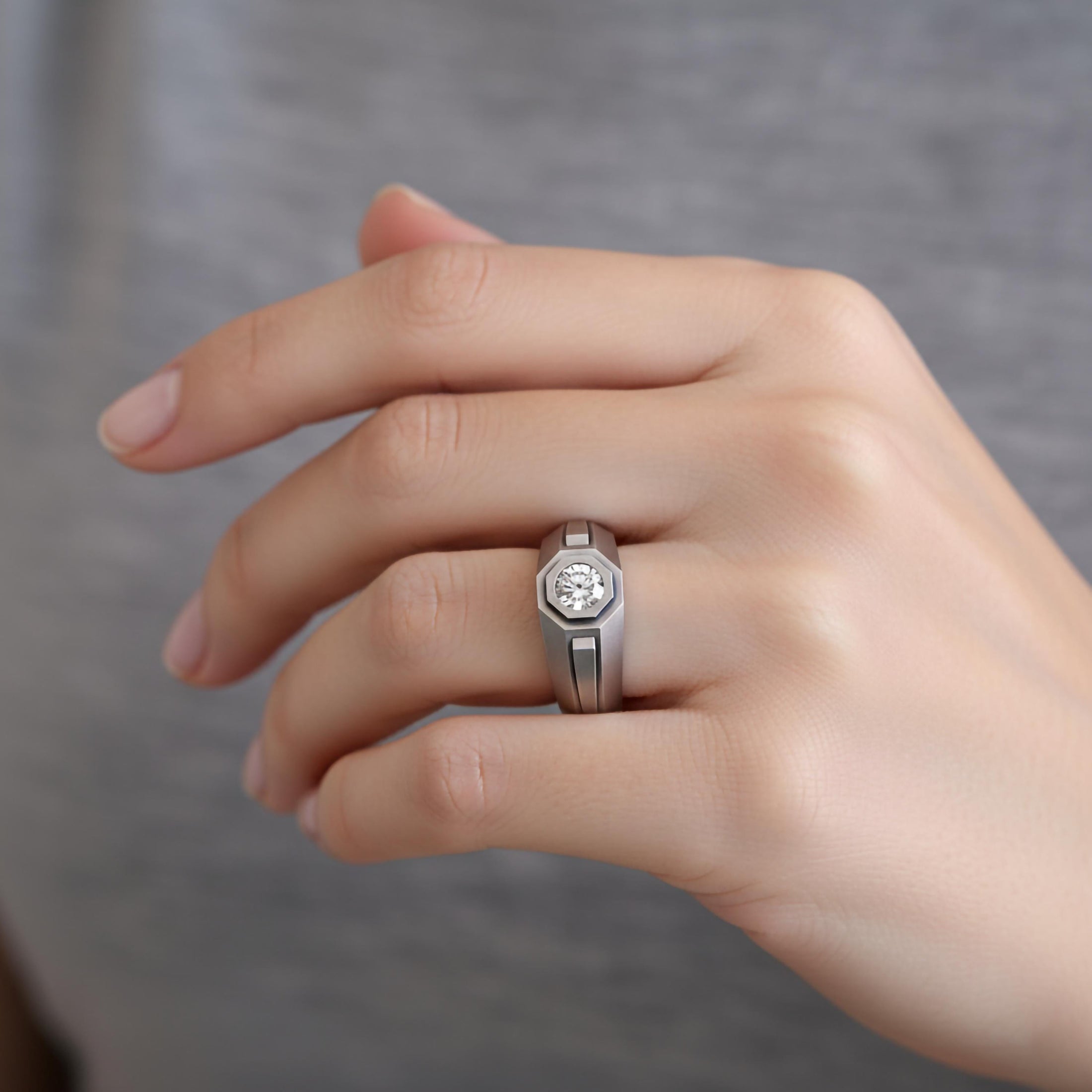 Hexagonal Single-Stone Signet Ring – 925 Silver or Gold, Modern Men’s Geometric Ring, Minimalist Statement Jewelry