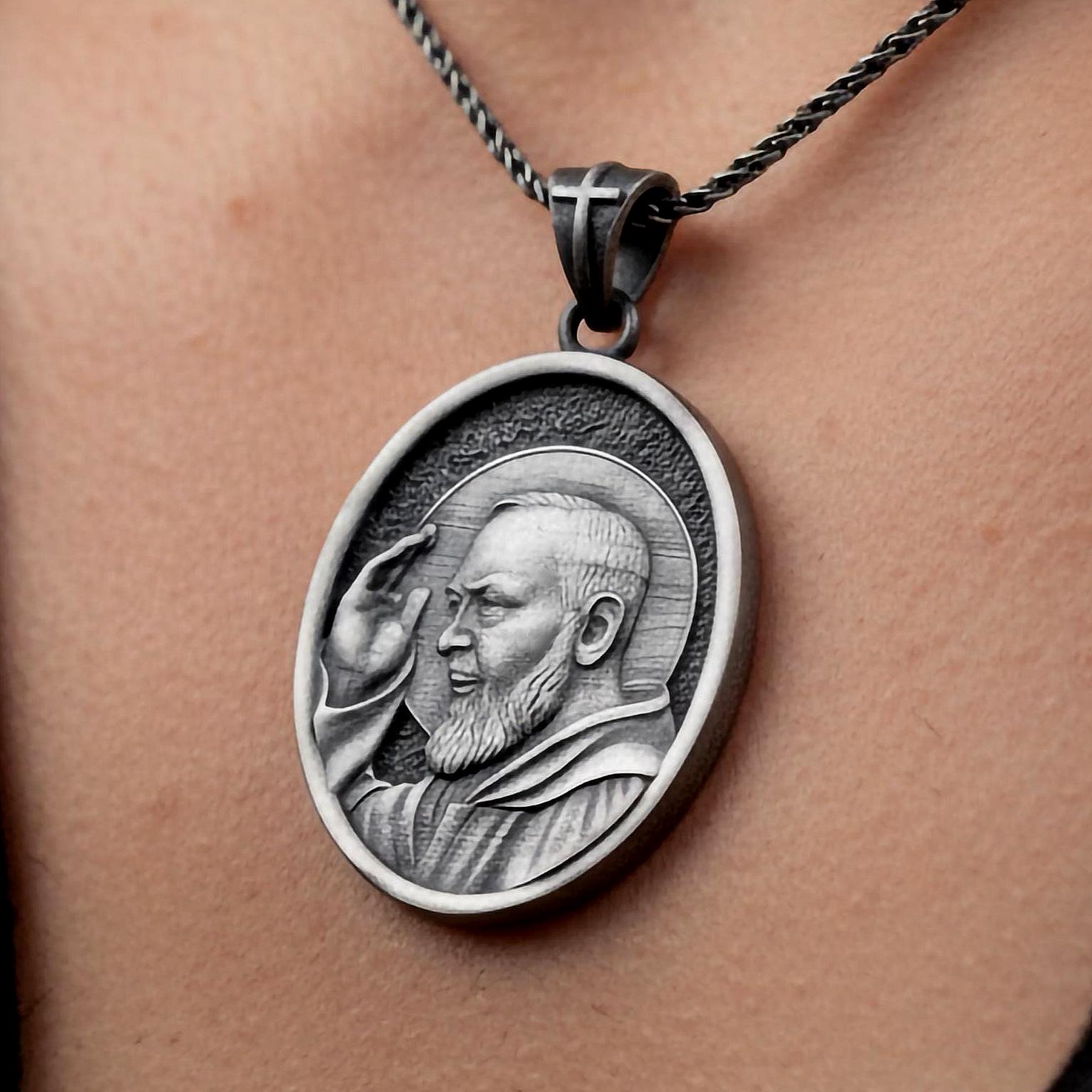 Saint Padre Pio Pendant