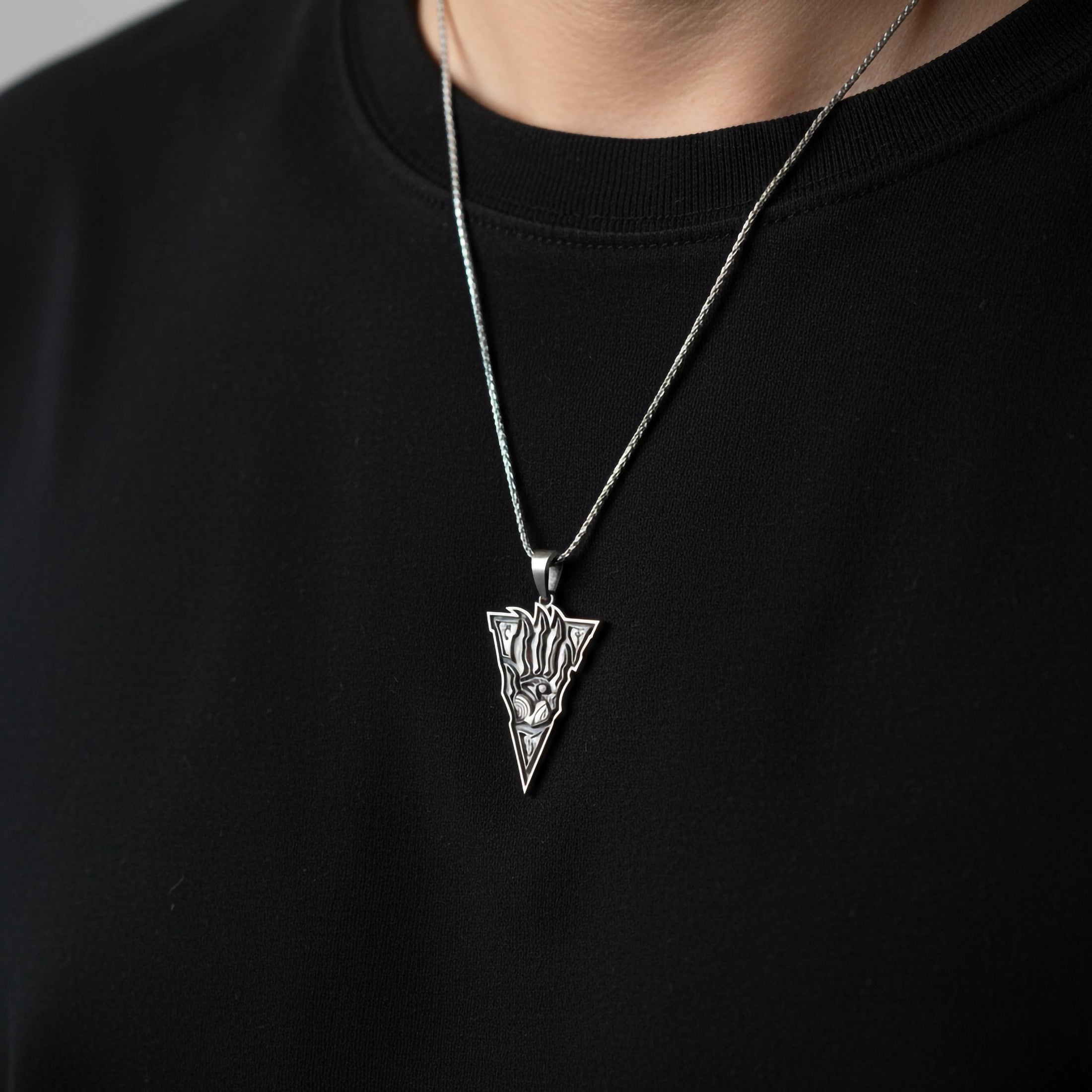 Almsivi Pendant
