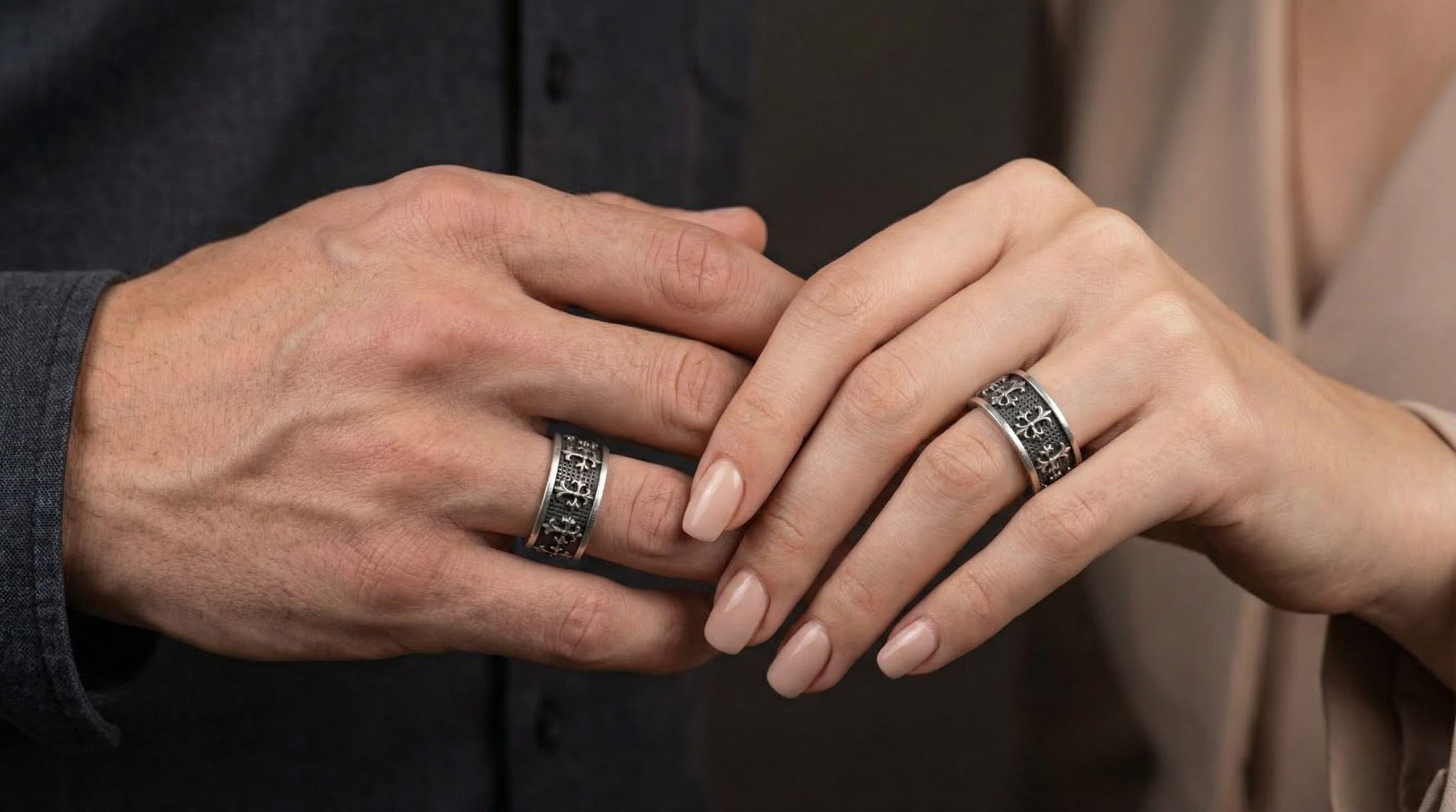 Gothic Cross Band Ring