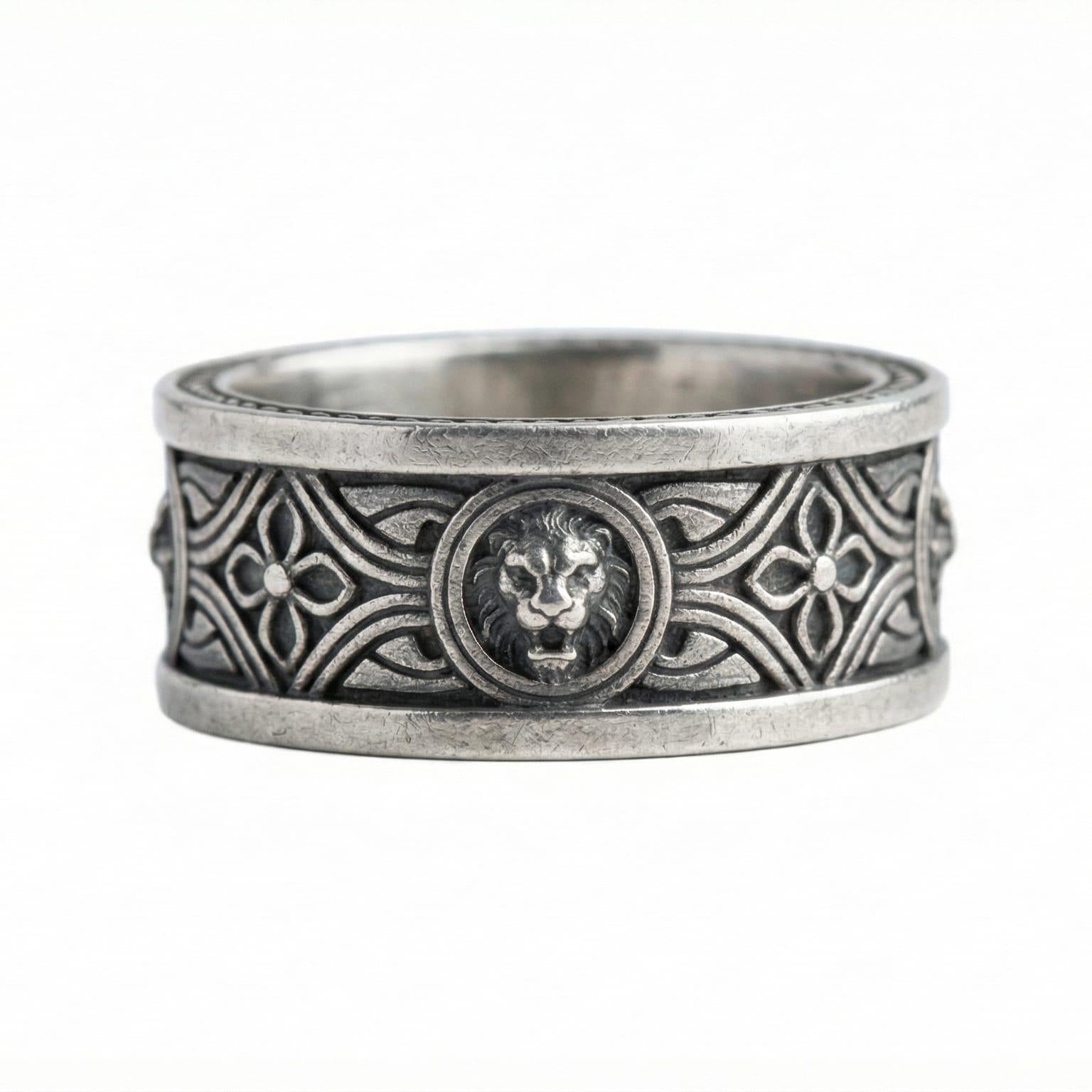 Inlaid Lion Band Ring