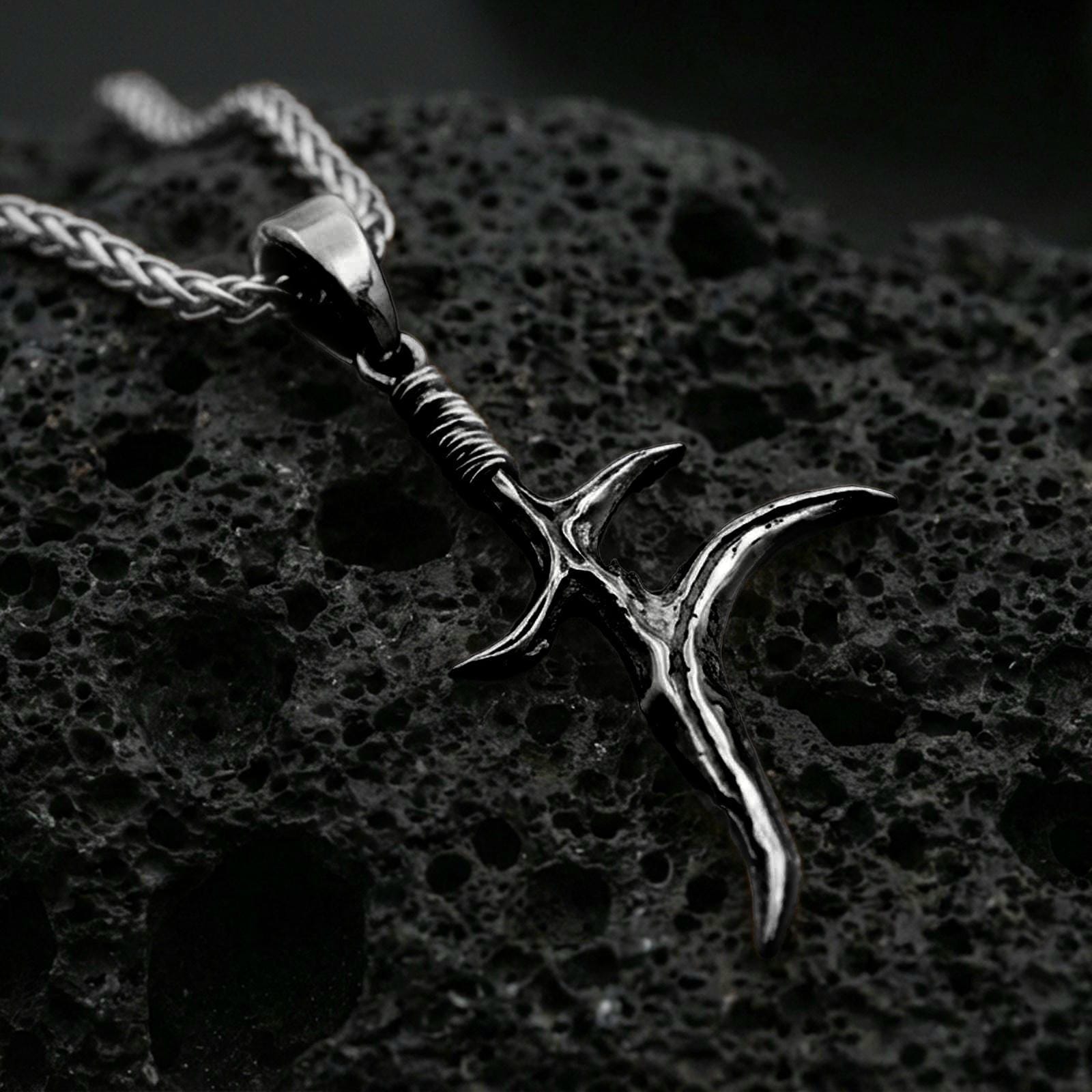 Elden Ring Black Knife Pendant
