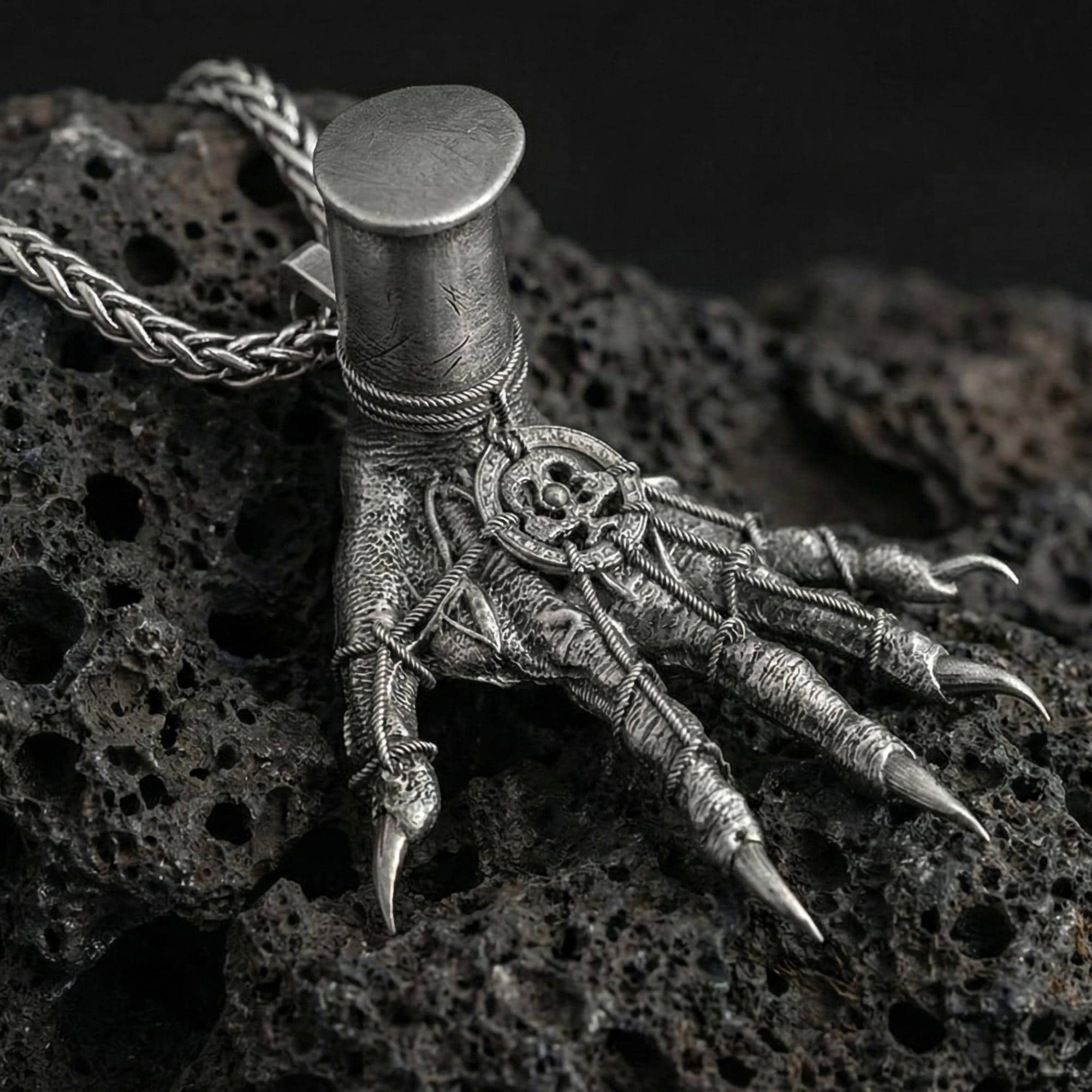 Hand of Maliketh Pendant