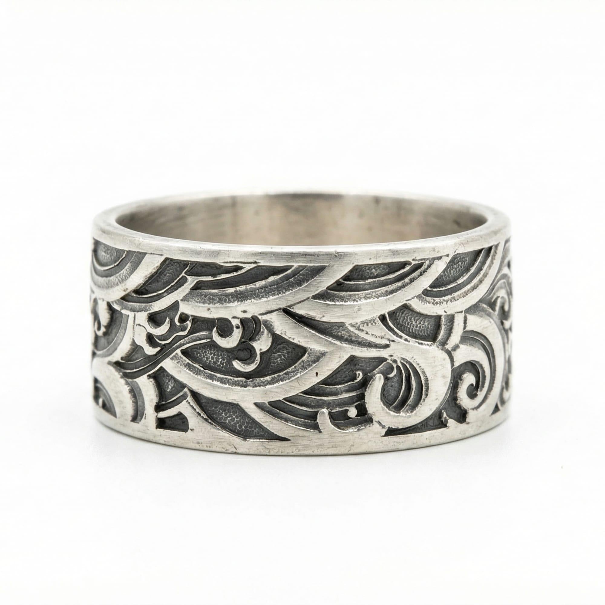 Baroque Wave Band Ring