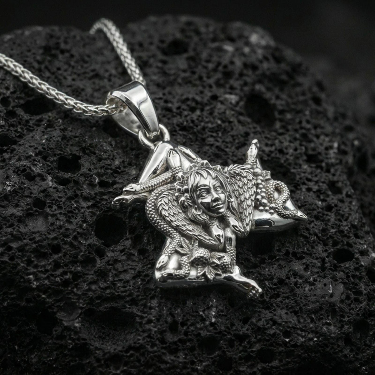 Trinacria Pendant | Angelios Jewelry