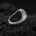 Load image into Gallery viewer, Octopus Signet Ring
