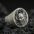 Load image into Gallery viewer, Oni Men’s Pinky Signet Ring
