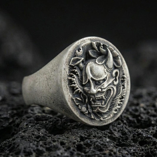 Oni Men’s Pinky Signet Ring