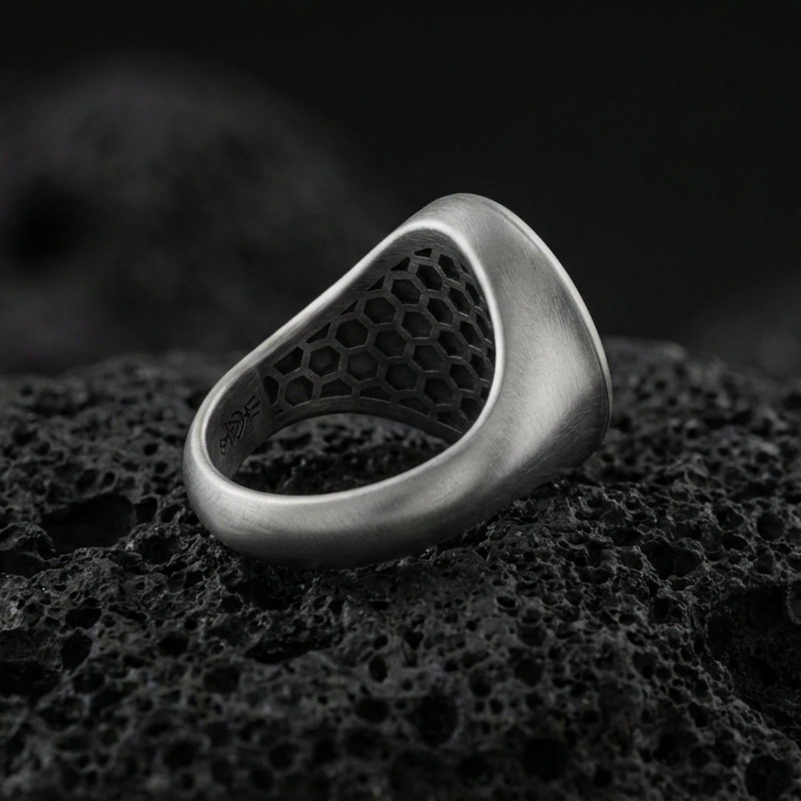 Lilith Seal Signet Ring