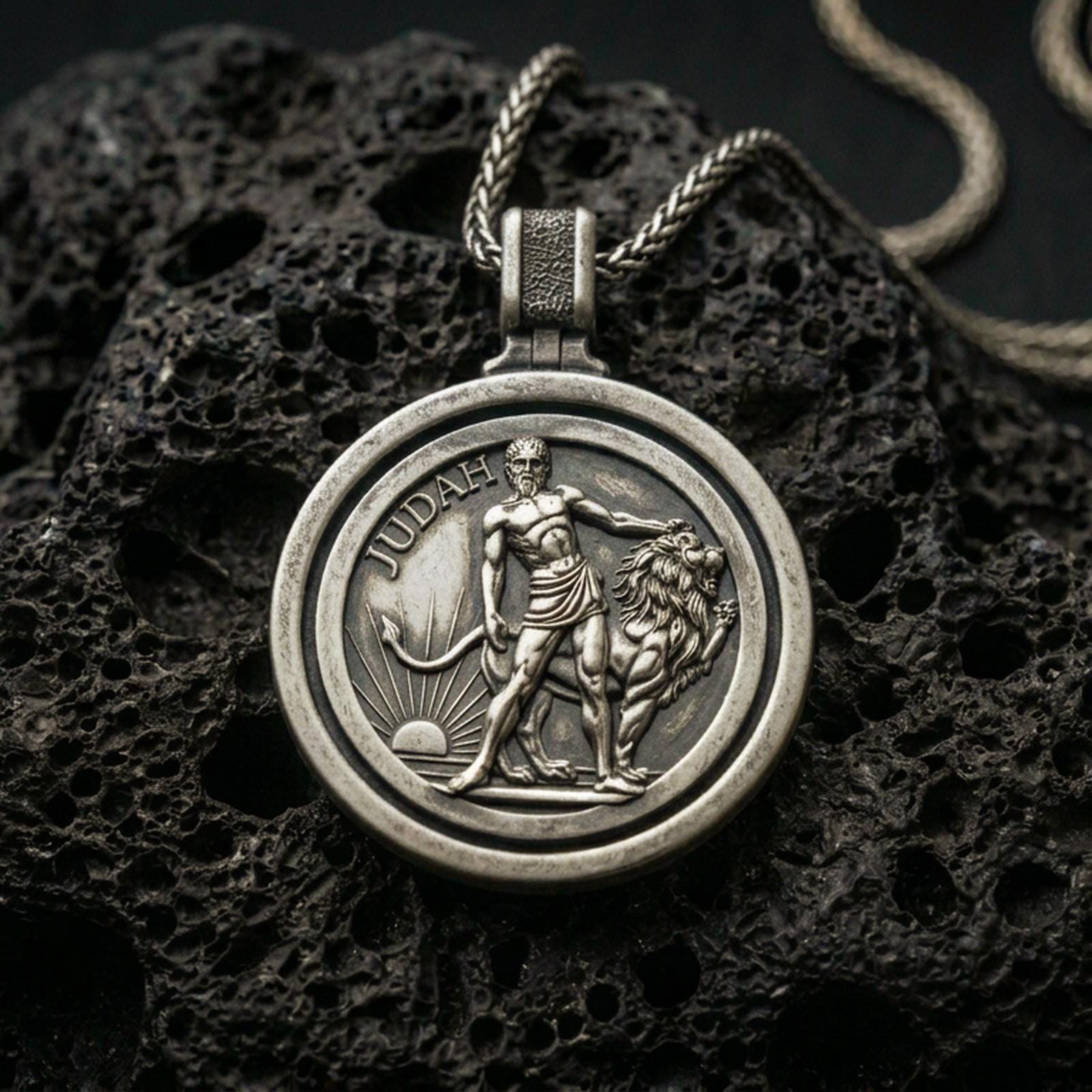 Spinning Lion of Judah Pendant