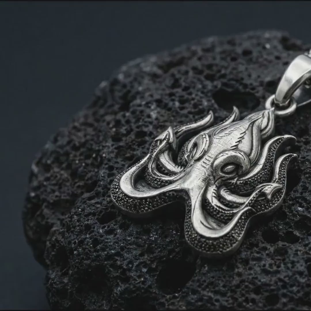 Lovecraft Octopus Pendant