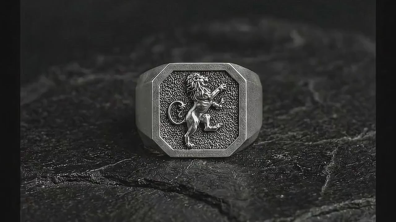 Royal Lion Ring