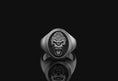 Load image into Gallery viewer, Gorilla Head Signet Ring
