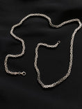 Bild in Galerie-Betrachter laden, Square Byzantine Chain
