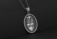 Bild in Galerie-Betrachter laden, Sacred Heart Pendant
