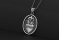 Bild in Galerie-Betrachter laden, Sacred Heart Pendant
