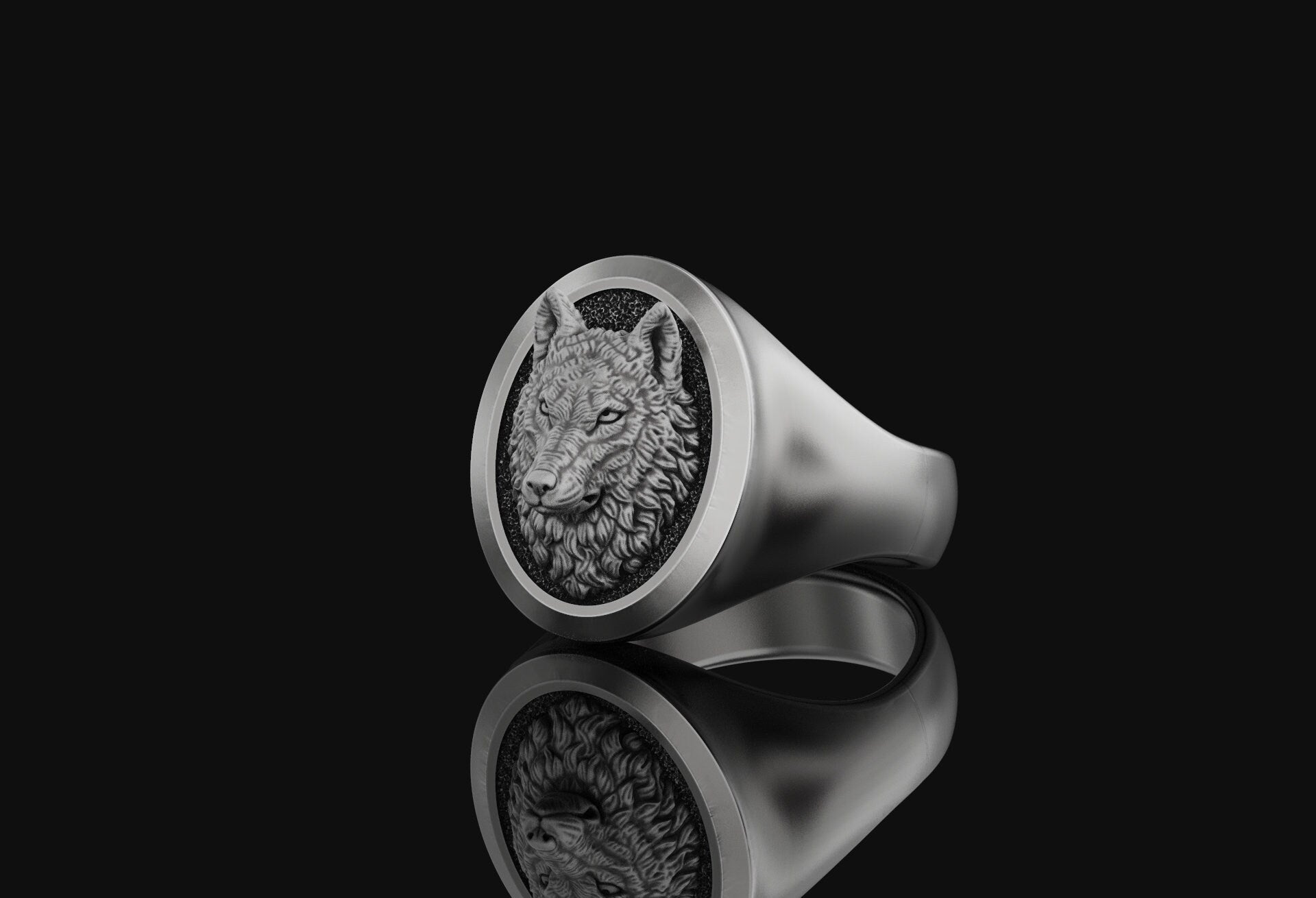 Wolf Signet Ring