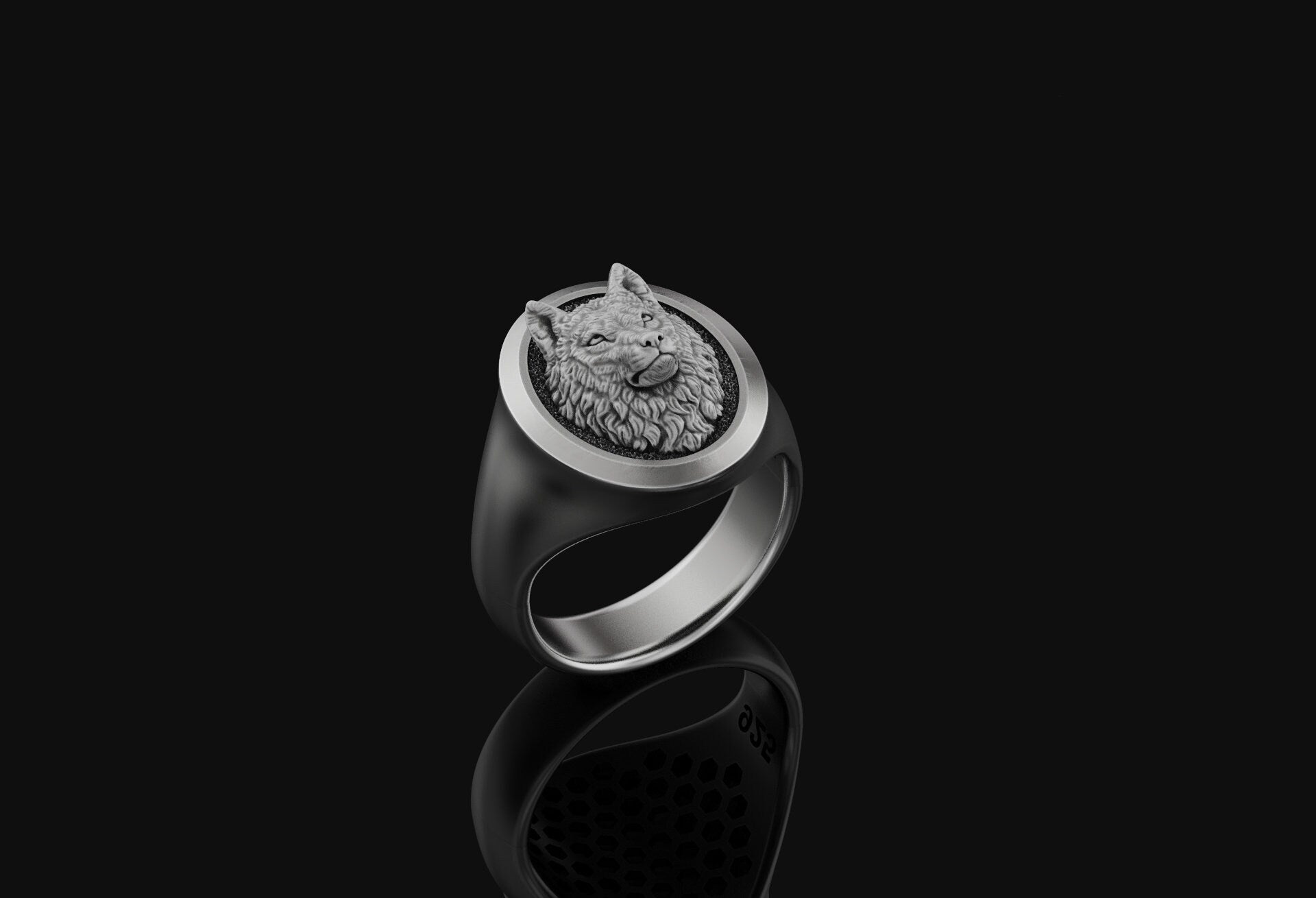 Wolf Signet Ring