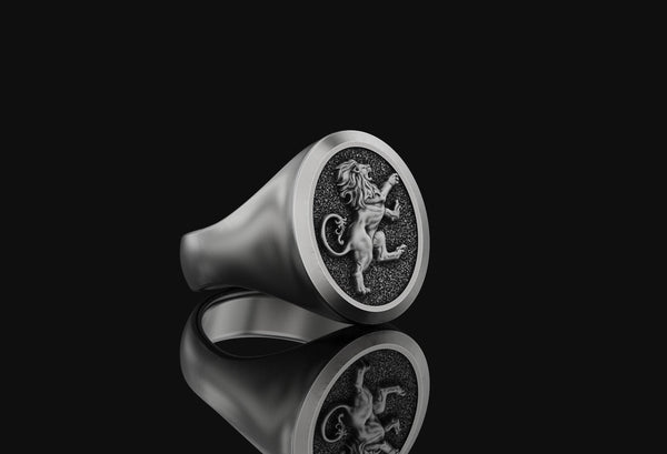 Royal Lion Signet Ring