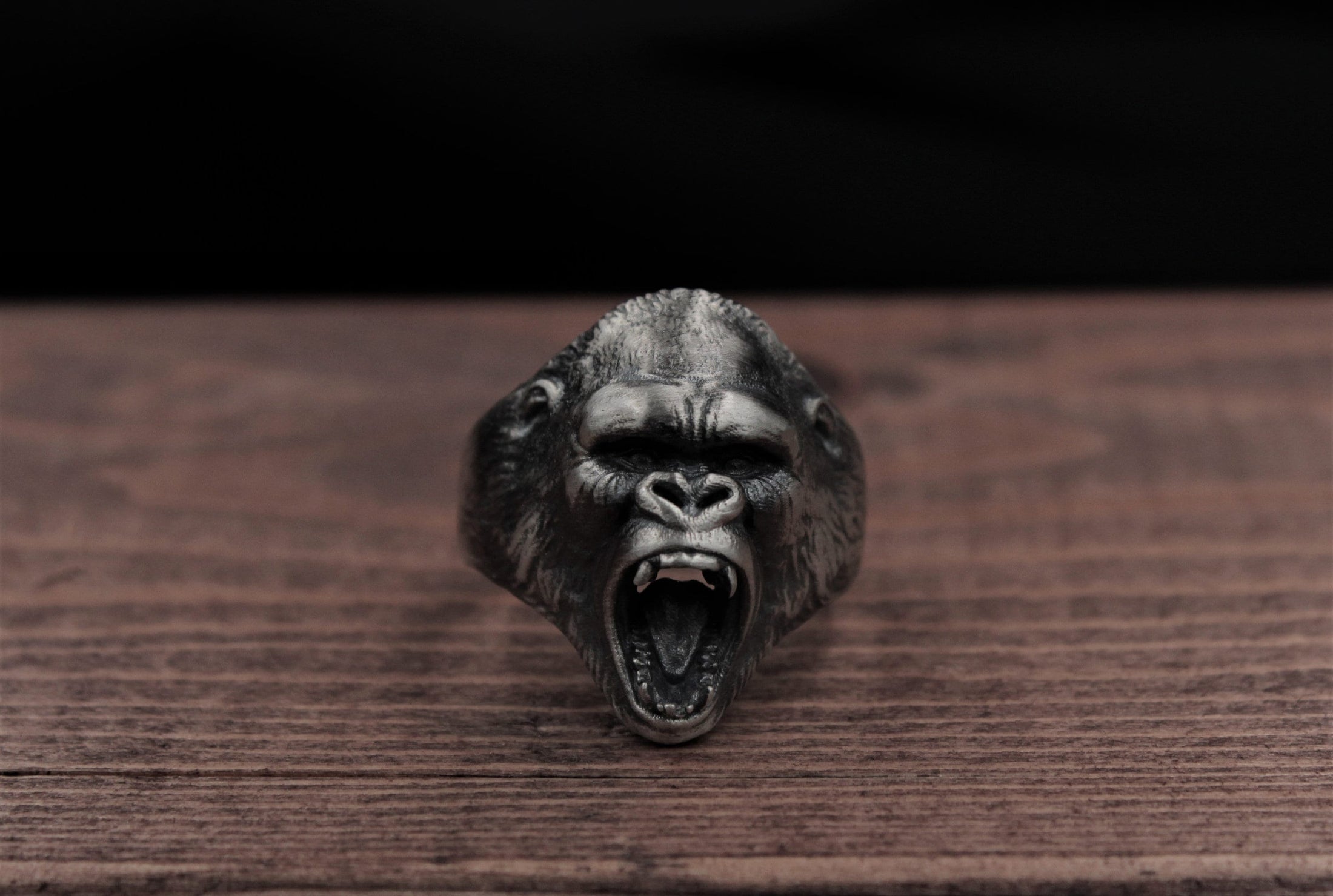 Gorilla Ring