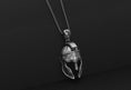 Bild in Galerie-Betrachter laden, Spartan Warrior Helmet Necklace

