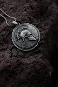 Load image into Gallery viewer, Spartan Helmet Pendant
