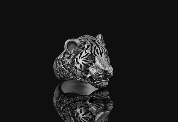 Tiger Ring