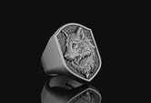 Wolf Ring