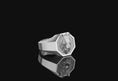 Load image into Gallery viewer, Wolf Ring
