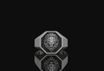 Load image into Gallery viewer, Lion Signet Ring
