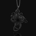 Load image into Gallery viewer, Silver Kraken Necklace,
