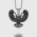 Bild in Galerie-Betrachter laden, Owl Charm
