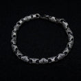 Bild in Galerie-Betrachter laden, Cross Bracelet
