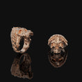 Bild in Galerie-Betrachter laden, Gothic Laurel Wreath Rose Gold Finish
