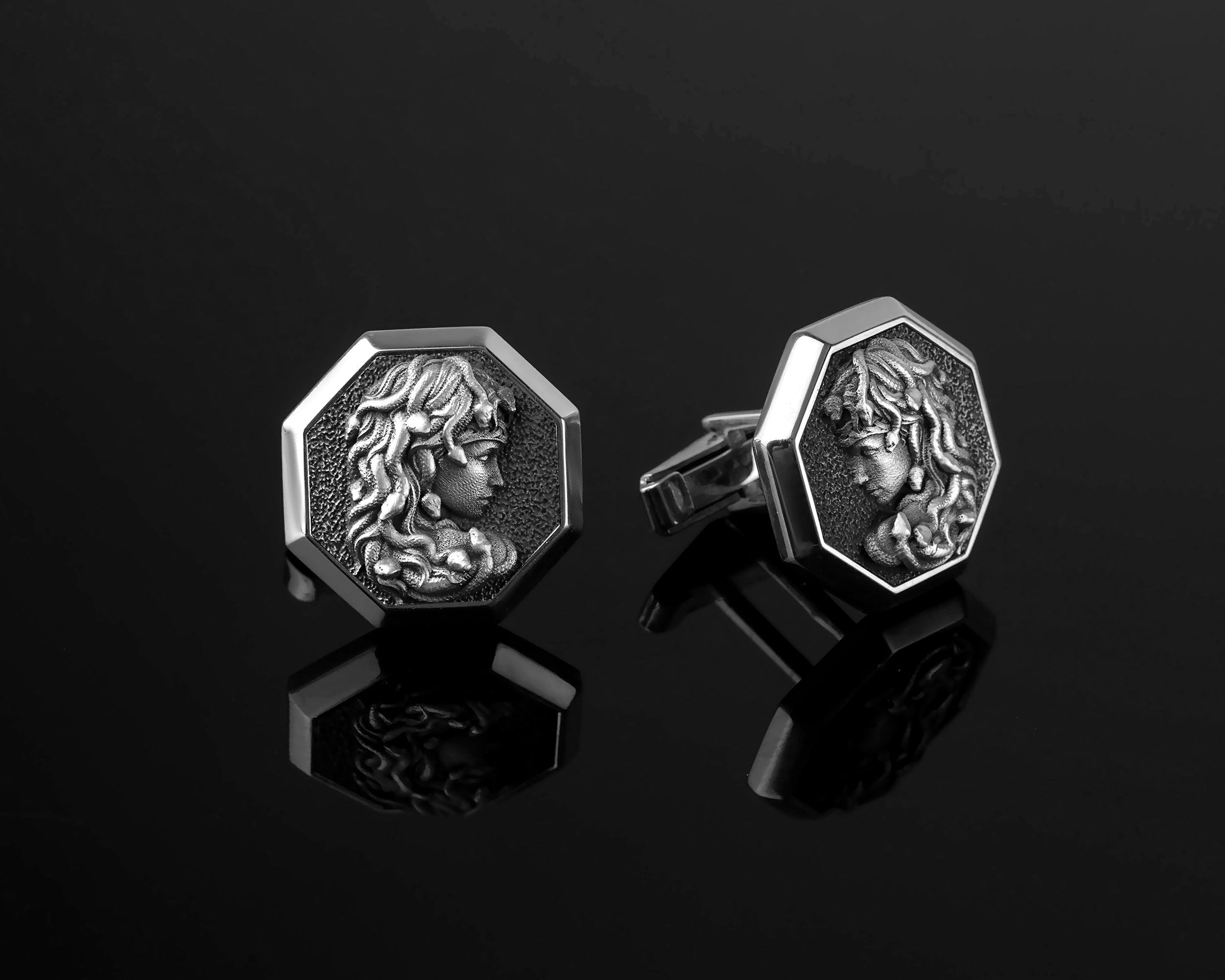 Gorgon Medusa Cufflinks, White