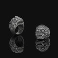 Bild in Galerie-Betrachter laden, Barong God Of Good Mens Ring in Silver
